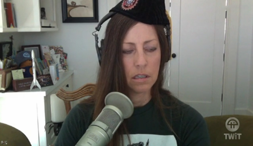 Denise Howell wears that ugly TWiT fez over her wig.